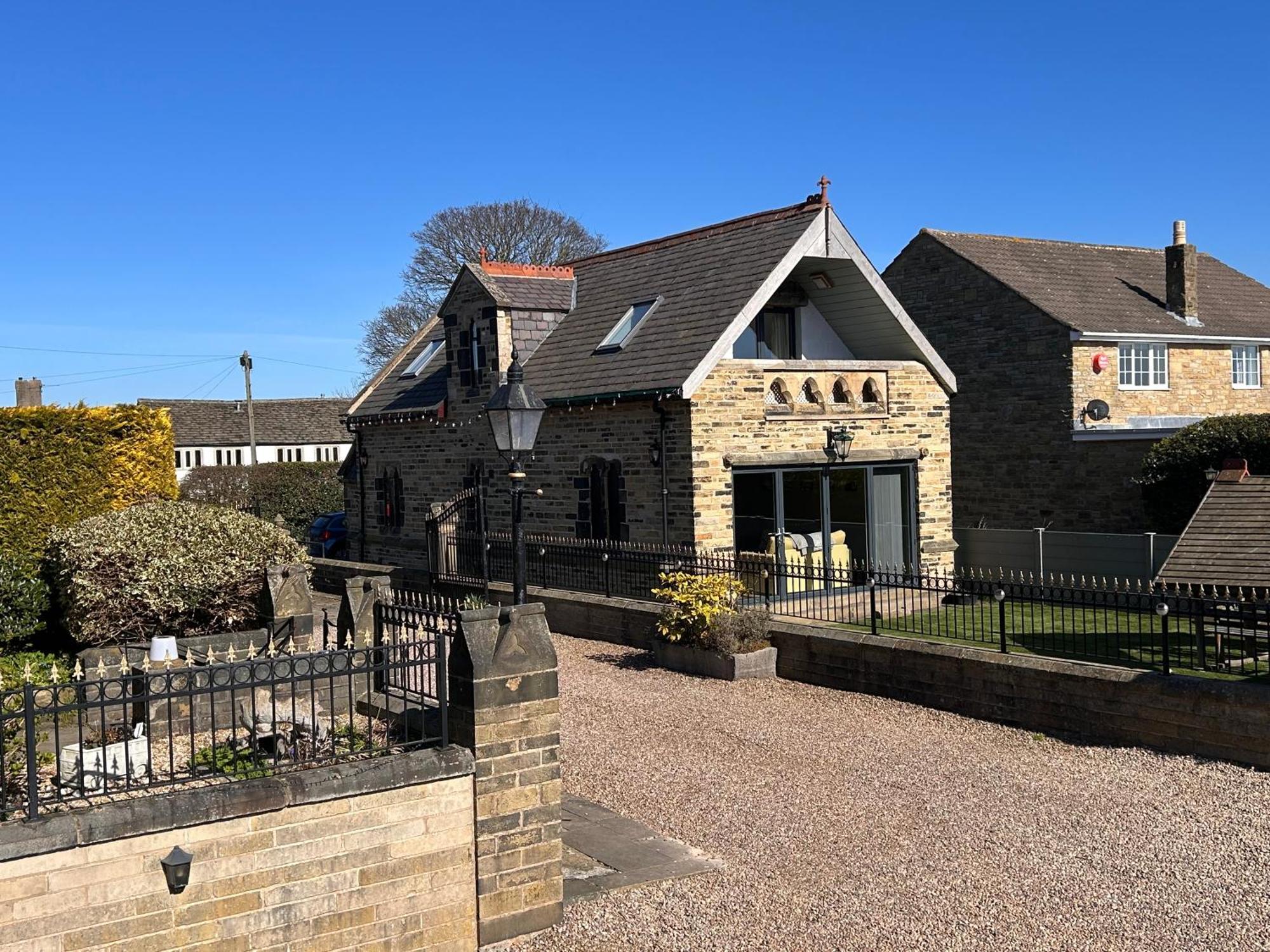 St George'S Lodge Halifax Exterior foto